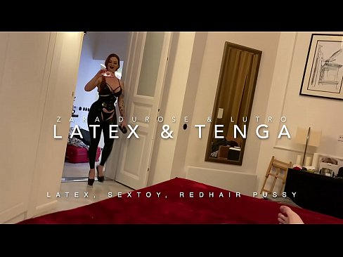 ❤️ Sora vitregă roșcată în costum de latex futută de fratele vitreg ❤ at us ❤