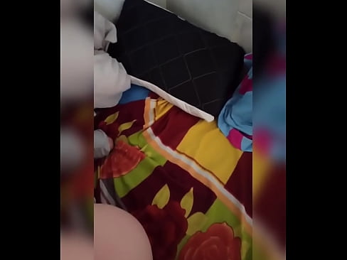 ❤️ Colega mea de cameră rămâne singură acasă pentru că soțul ei pleacă în vacanță și profit de ocazie să i-o trag și să-i umplu fundul de lapte ❤ at us ❤